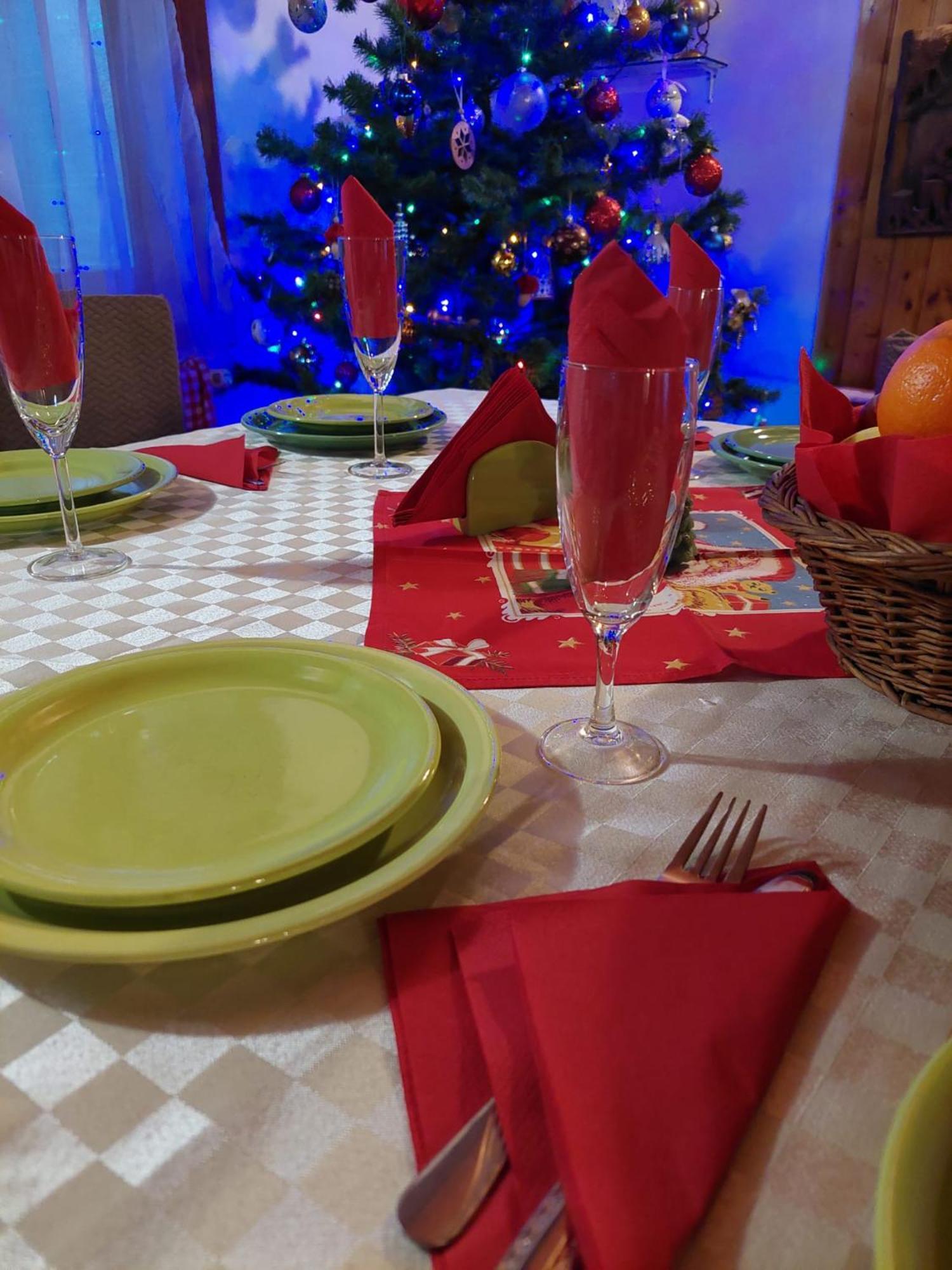 Family House Villa Buşteni Стая снимка